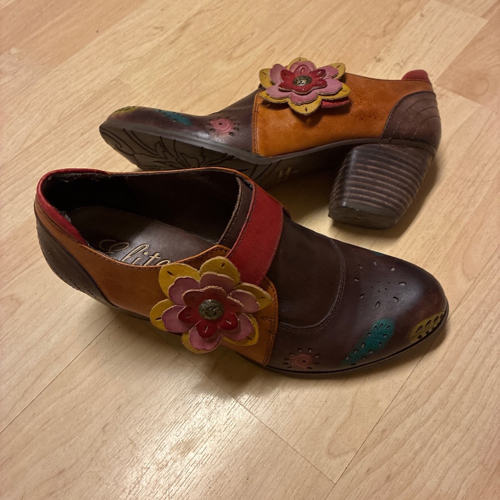 Elite by Corkys Whimsical Velcro Flower Heeled Shoe